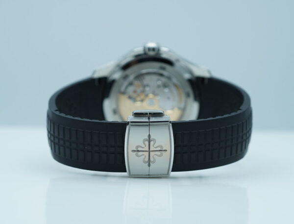 Patek PHILIPPE 5164A AQUANAUT TRAVEL TIME STAINLESS STEEL 2022 FULL SET - Image 7