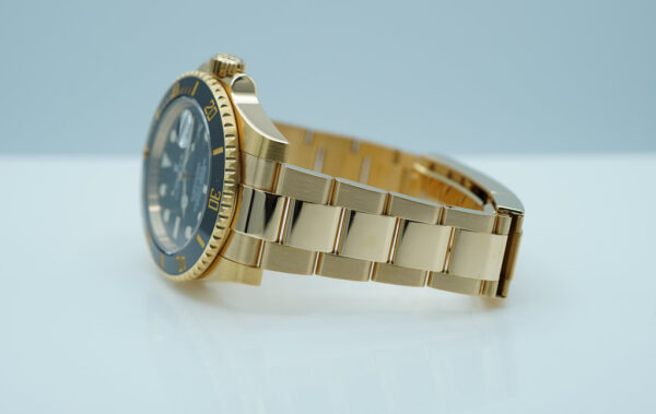 Rolex 116618LN SUBMARINER 18K YELLOW GOLD BLACK DIAL 40MM 2016 FULL SET - Image 5