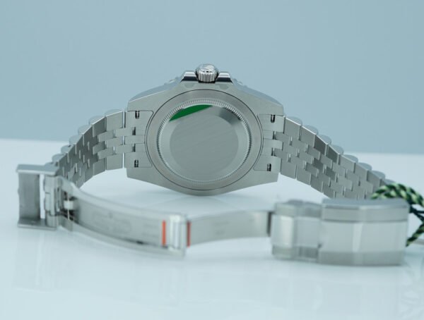 BRAND NEW Rolex 126710BLRO PEPSI GMT MASTER II RED BLUE JUBILEE BAND 2024 FULL SET - Image 8