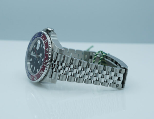 BRAND NEW Rolex 126710BLRO PEPSI GMT MASTER II RED BLUE JUBILEE BAND 2024 FULL SET - Image 5