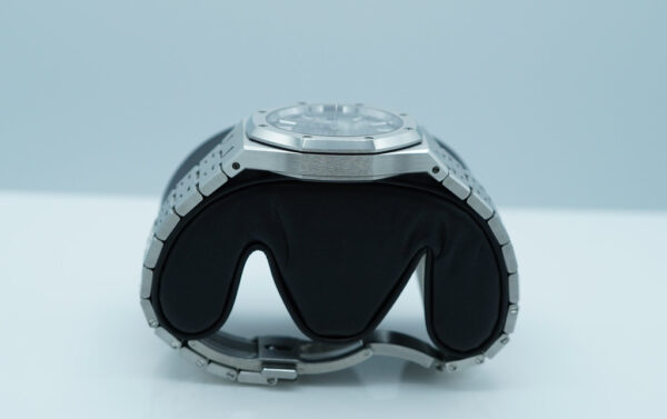 Audemars PIGUET ROYAL OAK 15550ST GREY DIAL 37MM 2023 WARRANTY FULL SET - Image 4
