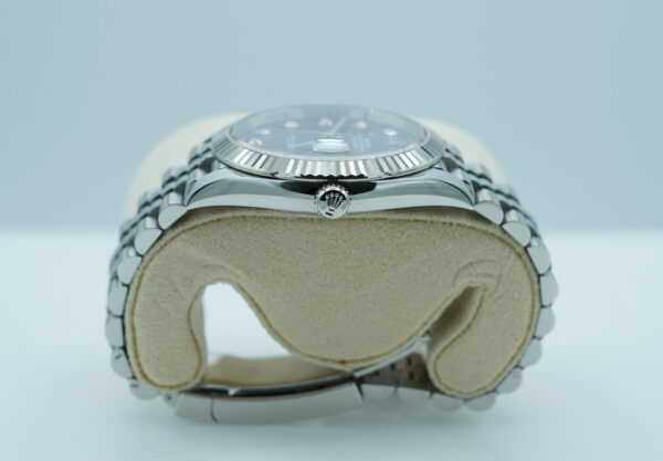 Rolex 126334 DATEJUST 41 FLUTED BEZEL BLUE DIAMOND DIAL JUBILEE BAND FULL SET - Image 3