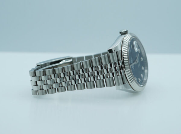 Rolex 126334 DATEJUST 41 FLUTED BEZEL BLUE DIAMOND DIAL JUBILEE BAND FULL SET - Image 5