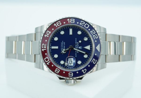 Rolex 126719BLRO GMT MASTER 2 WHITE GOLD PEPSI BEZEL BLUE DIAL 2022 COMPLETE SET - Image 9