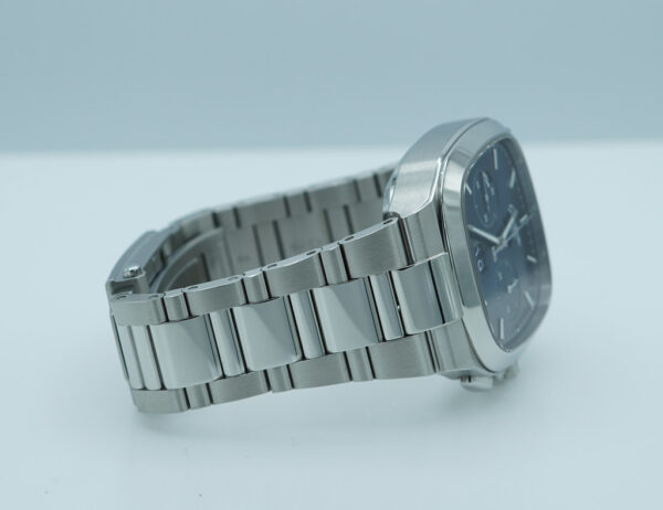 Glashutte ORIGINAL SEVENTIES CHRONOGRAPH PANORAMA DATE BLUE DIAL 2024 FULL SET - Image 5