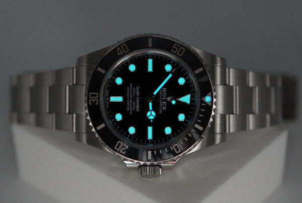Rolex 124060 SUBMARINER NO DATE 41 NEW MODEL 2024 WARRANTY COMPLETE SET - Image 11