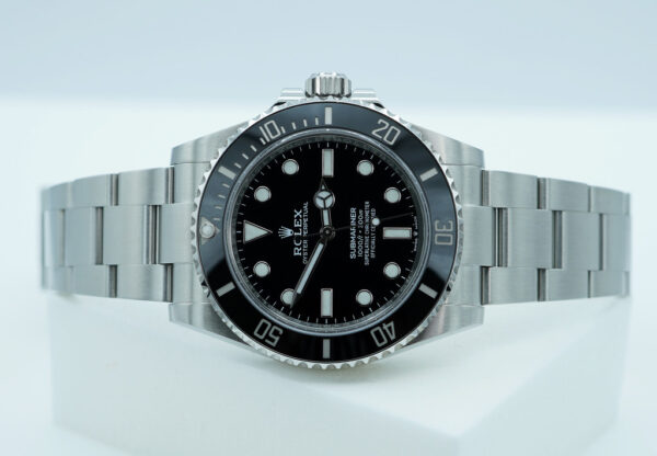 Rolex 124060 SUBMARINER NO DATE 41 NEW MODEL 2024 WARRANTY COMPLETE SET - Image 10