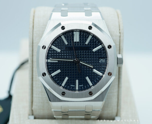 BRAND NEW Audemars PIGUET ROYAL OAK 15510ST STEEL BLUE NUIT DIAL 2024 COMPLETE SET