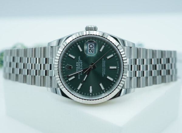 BRAND NEW Rolex 126234 DATEJUST 36 FLUTED BEZEL MINT GREEN DIAL JUBILEE 2024 FULL SET - Image 10
