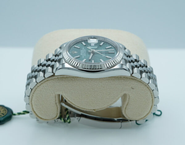 BRAND NEW Rolex 126234 DATEJUST 36 FLUTED BEZEL MINT GREEN DIAL JUBILEE 2024 FULL SET - Image 4