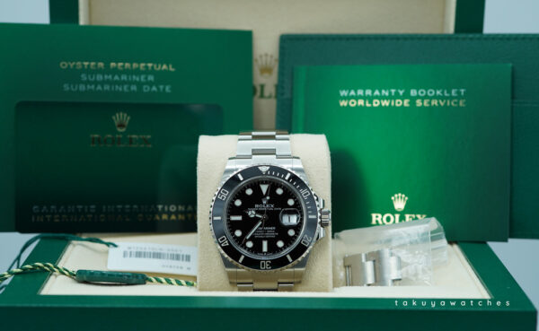 Rolex 126610LN SUBMARINER DATE 41 NEW MODEL 2022 WARRANTY COMPLETE SET - Image 2