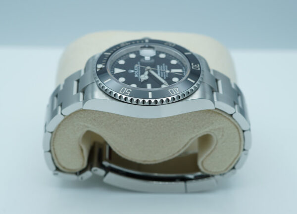 Rolex 126610LN SUBMARINER DATE 41 NEW MODEL 2022 WARRANTY COMPLETE SET - Image 4