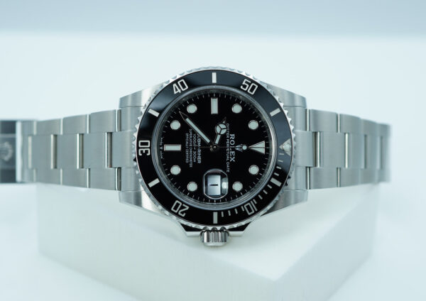 Rolex 126610LN SUBMARINER DATE 41 NEW MODEL 2022 WARRANTY COMPLETE SET - Image 9