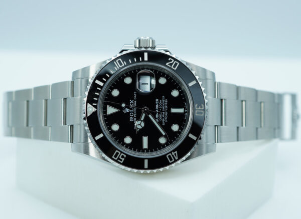 Rolex 126610LN SUBMARINER DATE 41 NEW MODEL 2022 WARRANTY COMPLETE SET - Image 10