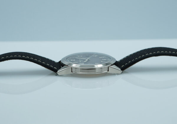 Patek PHILIPPE 5226G CALATRAVA 18K WHITE GOLD CHARCOAL GRAY DIAL 2022 FULL SET - Image 4