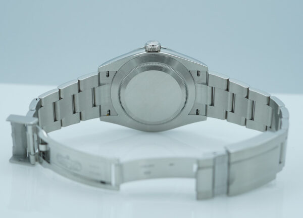 Rolex 224270 EXPLORER FULL LUME DIAL NEW MODEL 40MM 2024 WARRANTY FULL SET - Image 8