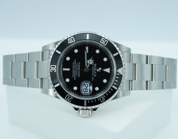Rolex 16610 SUBMARINER DIAL STAINLESS STEEL RANDOM SERIAL 2010 BOXES PAPERS - Image 9