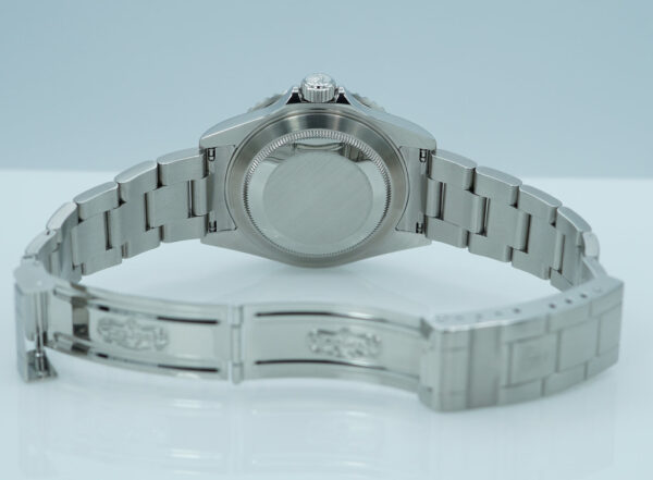 Rolex 16610 SUBMARINER DIAL STAINLESS STEEL RANDOM SERIAL 2010 BOXES PAPERS - Image 8