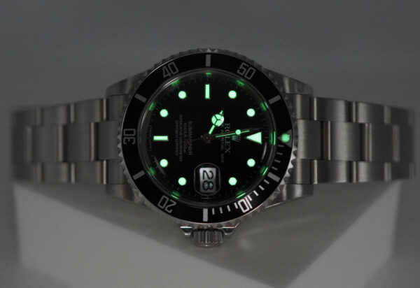Rolex 16610 SUBMARINER DIAL STAINLESS STEEL RANDOM SERIAL 2010 BOXES PAPERS - Image 11
