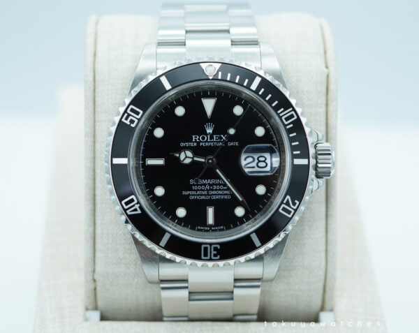 Rolex 16610 SUBMARINER DIAL STAINLESS STEEL RANDOM SERIAL 2010 BOXES PAPERS
