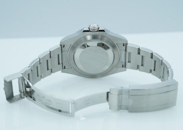 Rolex 126610LV SUBMARINER 41 GREEN MK1 BEZEL BLACK DIAL 2022 WARRANTY FULL SET - Image 8
