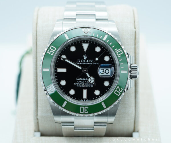 BRAND NEW Rolex 126610LV SUBMARINER 41 GREEN MK2 BEZEL BLACK DIAL 2024 FULL SET