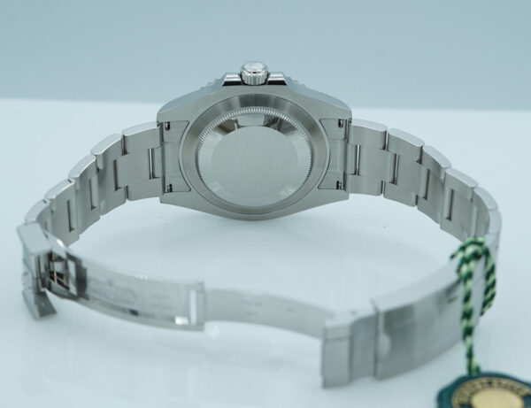 BRAND NEW Rolex 126610LV SUBMARINER 41 GREEN MK2 BEZEL BLACK DIAL 2024 FULL SET - Image 8