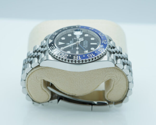 Rolex 126710BLNR GMT MASTER 2 BLACK BLUE BEZEL JUBILEE 2023 FULL SET - Image 4