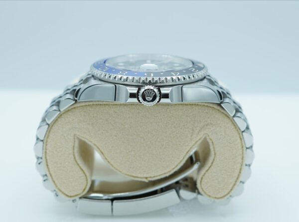 Rolex 126710BLNR GMT MASTER 2 BLACK BLUE BEZEL JUBILEE 2023 FULL SET - Image 3