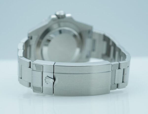 Rolex 124060 SUBMARINER NO DATE 41 NEW MODEL 2022 WARRANTY FULL SET - Image 7
