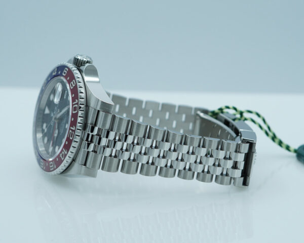 BRAND NEW Rolex 126710BLRO PEPSI GMT MASTER II RED BLUE JUBILEE BAND 2024 FULL SET - Image 5