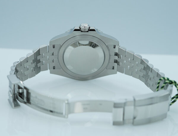 BRAND NEW Rolex 126710BLRO PEPSI GMT MASTER II RED BLUE JUBILEE BAND 2024 FULL SET - Image 8