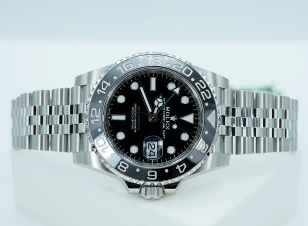 BRAND NEW Rolex 126710GRNR GMT MASTER 2 BLACK GREY BEZEL JUBILEE BAND 2024 FULL SET - Image 9