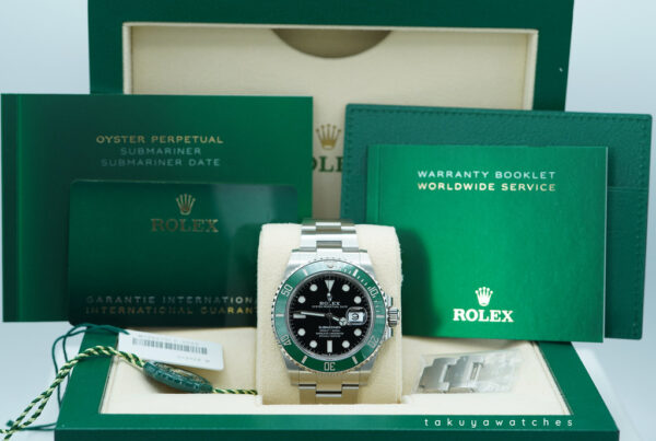 Rolex 126610LV SUBMARINER 41 GREEN MK1 BEZEL BLACK DIAL 2022 WARRANTY FULL SET - Image 2