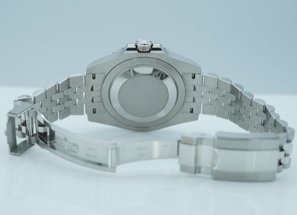 Rolex 126710GRNR GMT MASTER II BLACK GREY BEZEL JUBILEE BAND 2024 FULL SET - Image 8