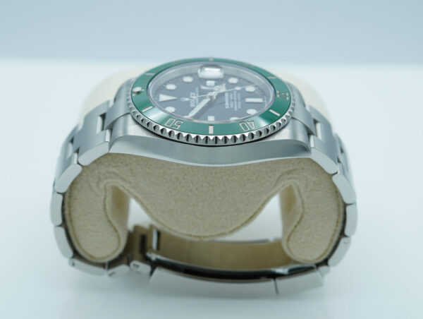 Rolex 126610LV SUBMARINER 41 GREEN MK1 BEZEL BLACK DIAL 2022 WARRANTY FULL SET - Image 4