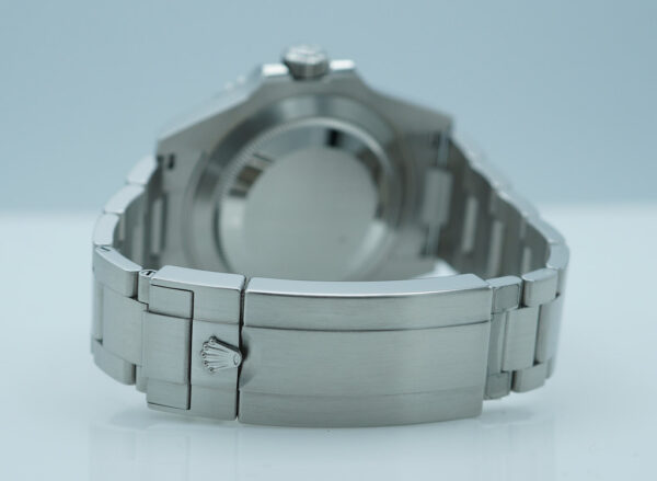 Rolex 126610LV SUBMARINER 41 GREEN MK1 BEZEL BLACK DIAL 2022 WARRANTY FULL SET - Image 7