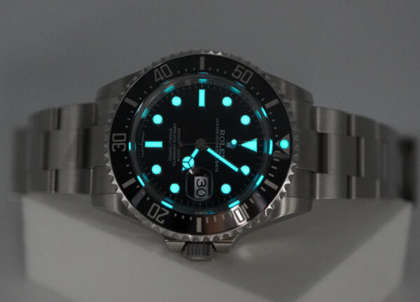Rolex 126600 SEA-DWELLER CYCLOPS RED TEXT MARK 1 DIAL 2018 COMPLETE SET - Image 11