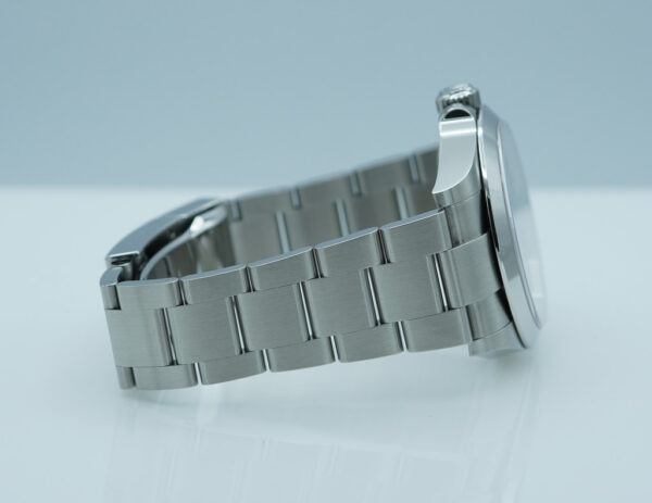 Rolex 126900 AIR KING 40MM NEW MODEL 2024 WARRANTY FULL SET - Image 6
