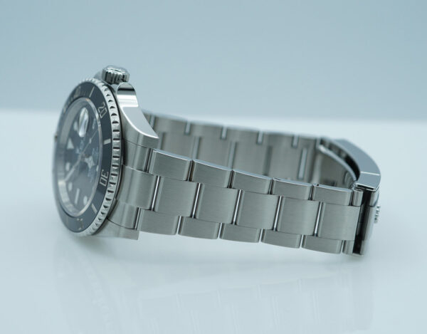 Rolex 126610LN SUBMARINER DATE 41 NEW MODEL 2023 WARRANTY FULL SET - Image 6