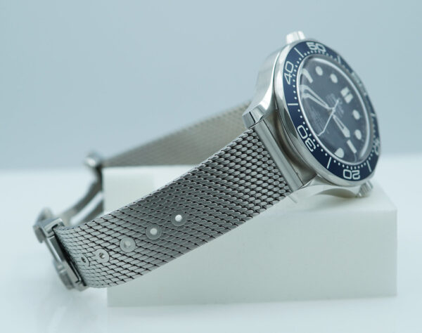 OMEGA SEAMASTER DIVER 300M 007 JAMES BOND 60th ANNIVERSARY 2024 FULL SET - Image 5