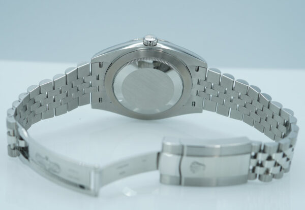 Rolex 126334 DATEJUST 41 FLUTED BEZEL WIMBLEDON DIAL JUBILEE BAND 2024 FULL SET - Image 8