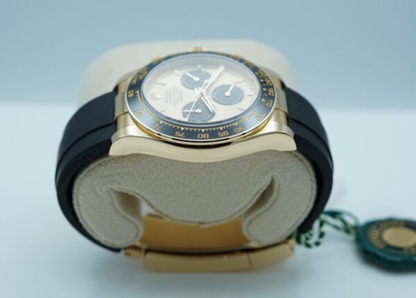 Rolex 126518LN DAYTONA YELLOW GOLD PIKACHU OYSTERFLEX NEW MODEL 2024 FULL SET - Image 4