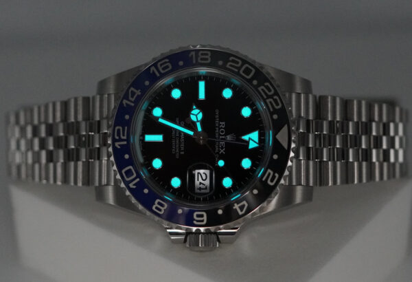 Rolex 126710BLNR GMT MASTER 2 BLACK BLUE BEZEL JUBILEE BAND 2020 FULL SET - Image 11