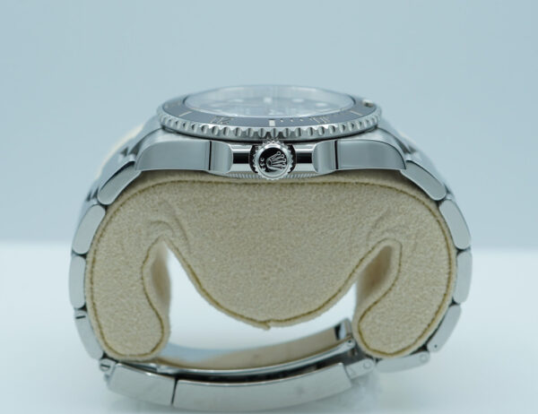 Rolex 124060 SUBMARINER NO DATE 41 NEW MODEL 2023 WARRANTY FULL SET - Image 3