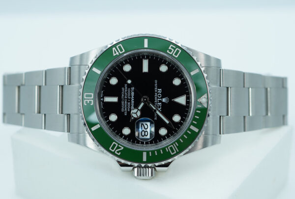 Rolex 126610LV SUBMARINER 41 GREEN MARK 2 BEZEL BLACK DIAL 2023 FULL SET - Image 9