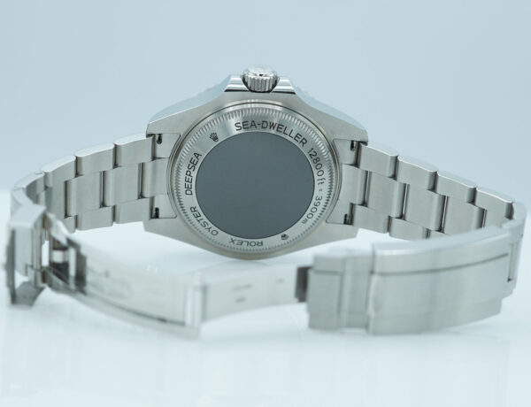 Rolex 126660 DEEPSEA D BLUE DIAL JAMES CAMERON 2020 WARRANTY FULL SET - Image 8