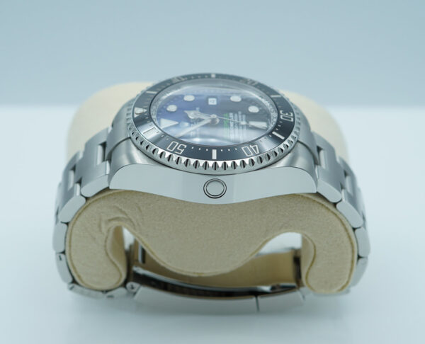 Rolex 126660 DEEPSEA D BLUE DIAL JAMES CAMERON 2020 WARRANTY FULL SET - Image 4
