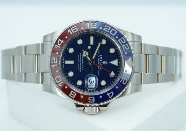 Rolex 126719BLRO GMT MASTER 2 WHITE GOLD PEPSI BEZEL BLUE DIAL 2024 FULL SET - Image 9