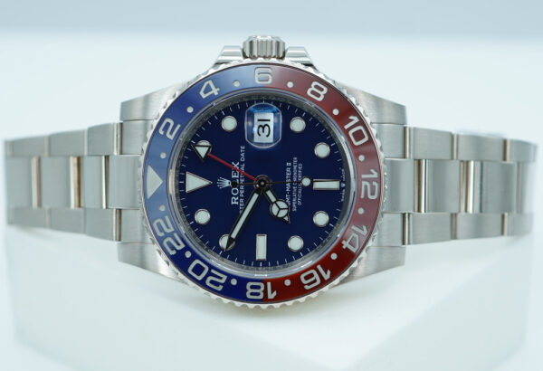 Rolex 126719BLRO GMT MASTER 2 WHITE GOLD PEPSI BEZEL BLUE DIAL 2024 FULL SET - Image 10
